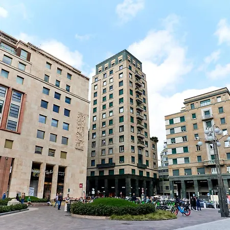 San Babila Prestige Suite - A Few Steps From Duomo-3